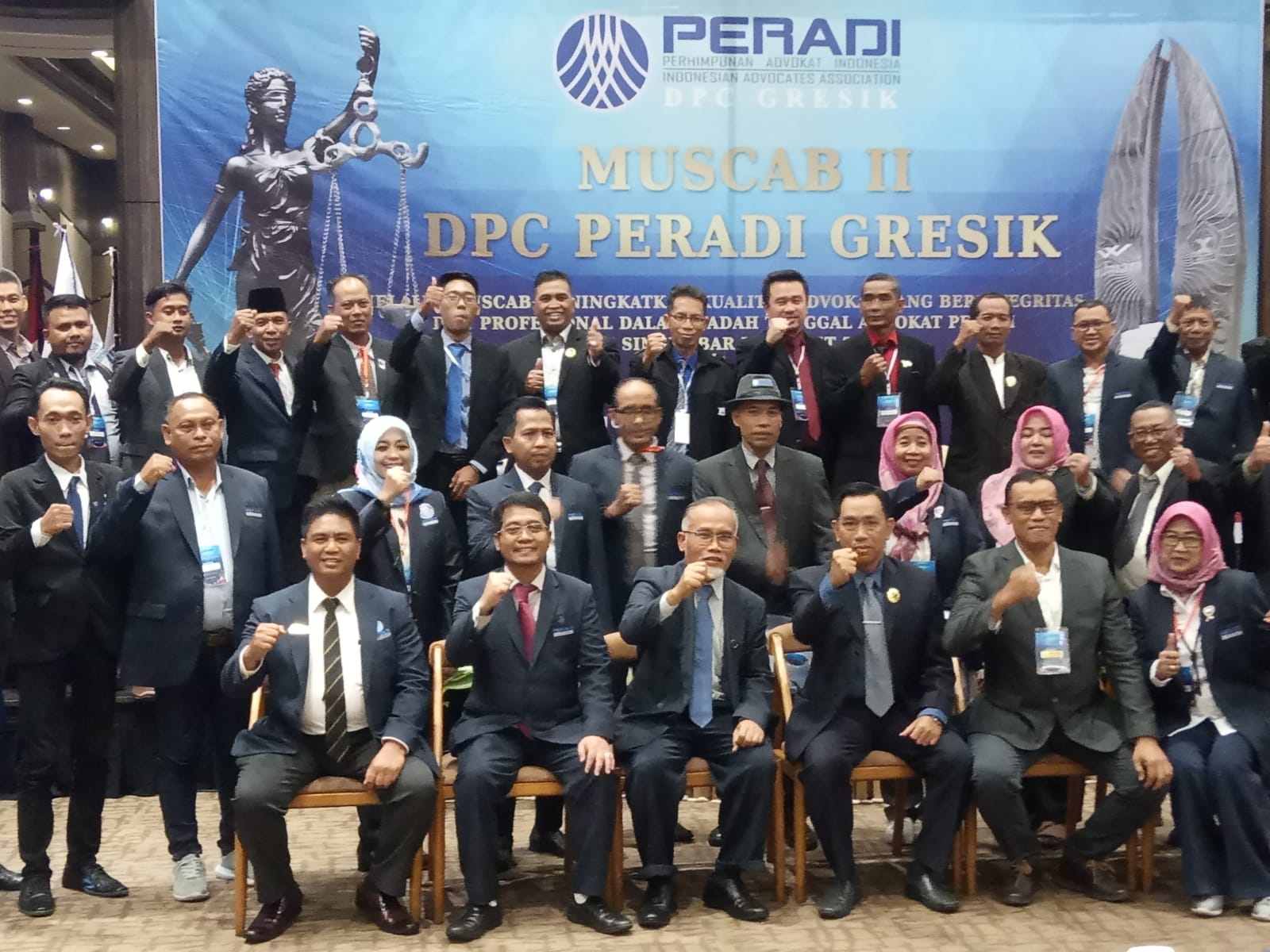 Anggota PERADI SUMBAR